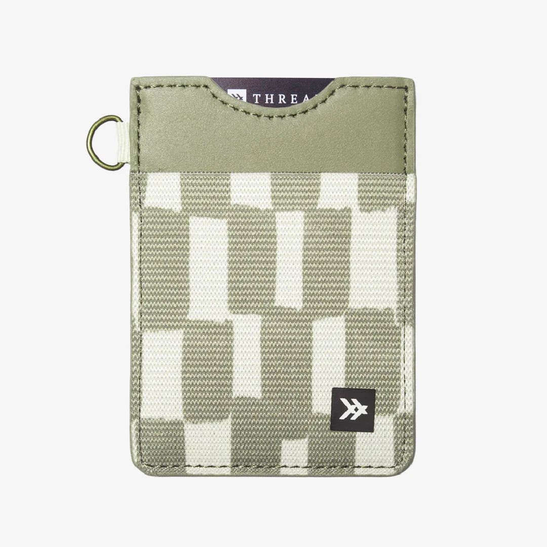 Thread Scout Vertical Wallet