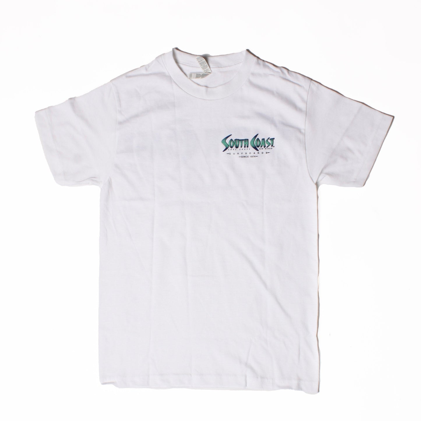 SOUTH COAST MENS TIKI LOGO TEE White