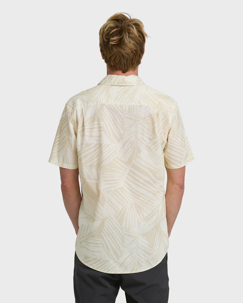 Quiksilver Aruba Palm Classic Stretch Short Sleeve Shirt Snow White
