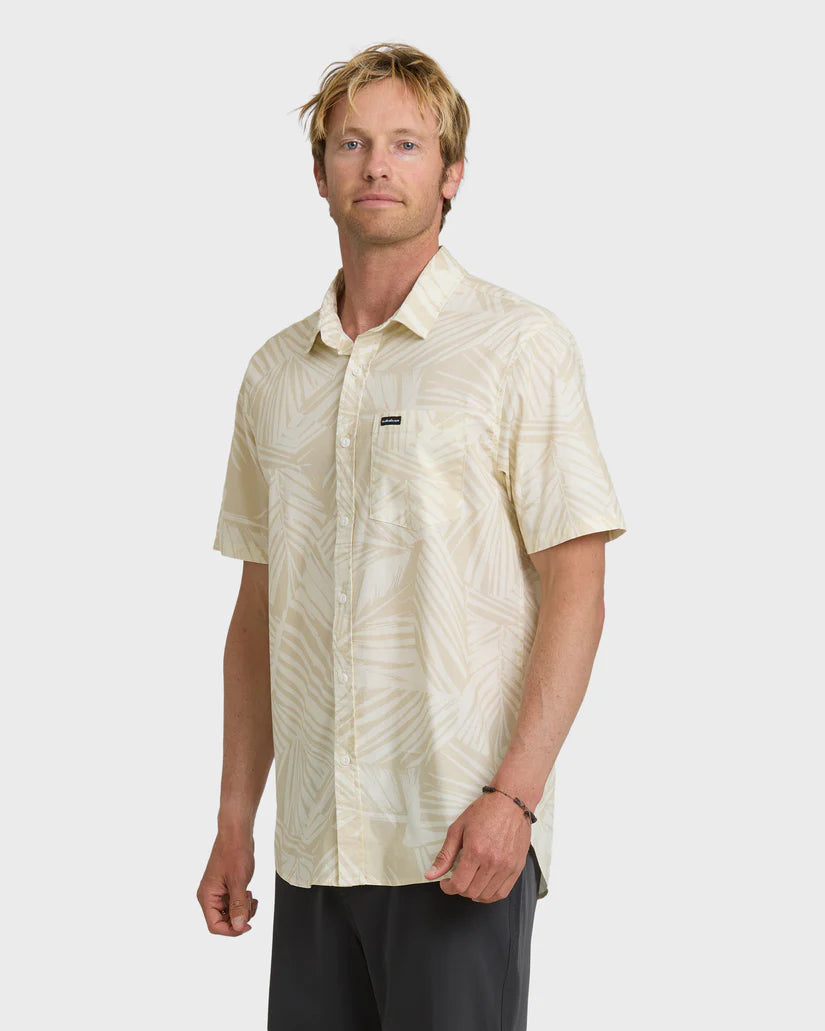 Quiksilver Aruba Palm Classic Stretch Short Sleeve Shirt Snow White
