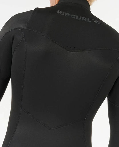 Rip Curl Dawn Patrol 2/2mm Springsuit Black – Back Panel and Rip Curl Logo Detail