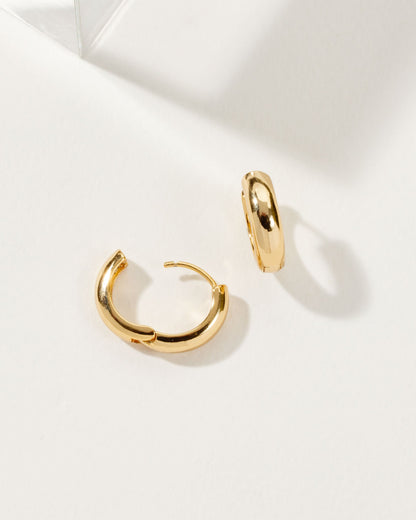 Huggie Hoop Earring Gold