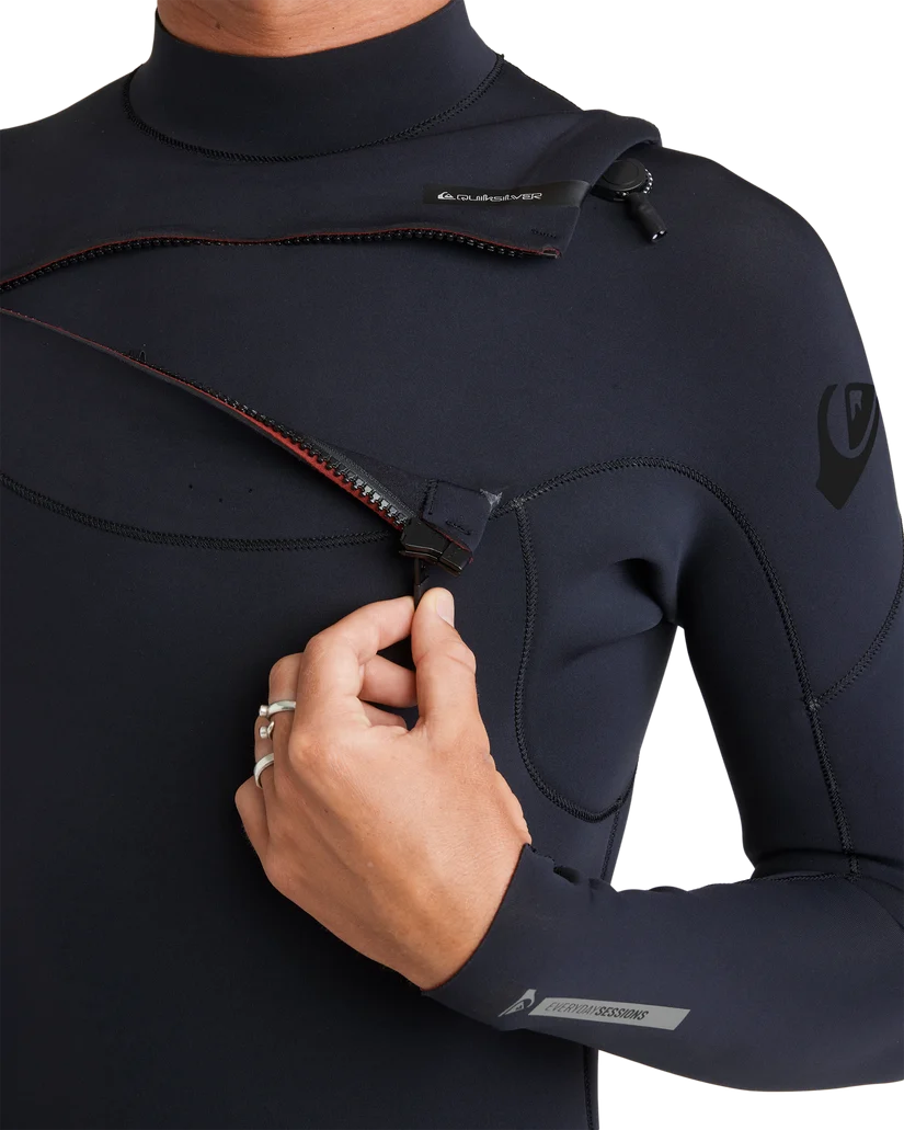 Quiksilver Everyday Sessions 3/2mm Chest Zip Wetsuit Black – Chest Zip Entry Detail