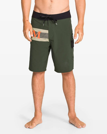 Volcom Men's Liberator Mod 20" Boardshorts Squadron Green