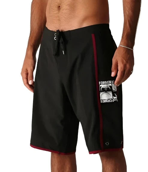 Former Manners 20" Trunk Black Blood