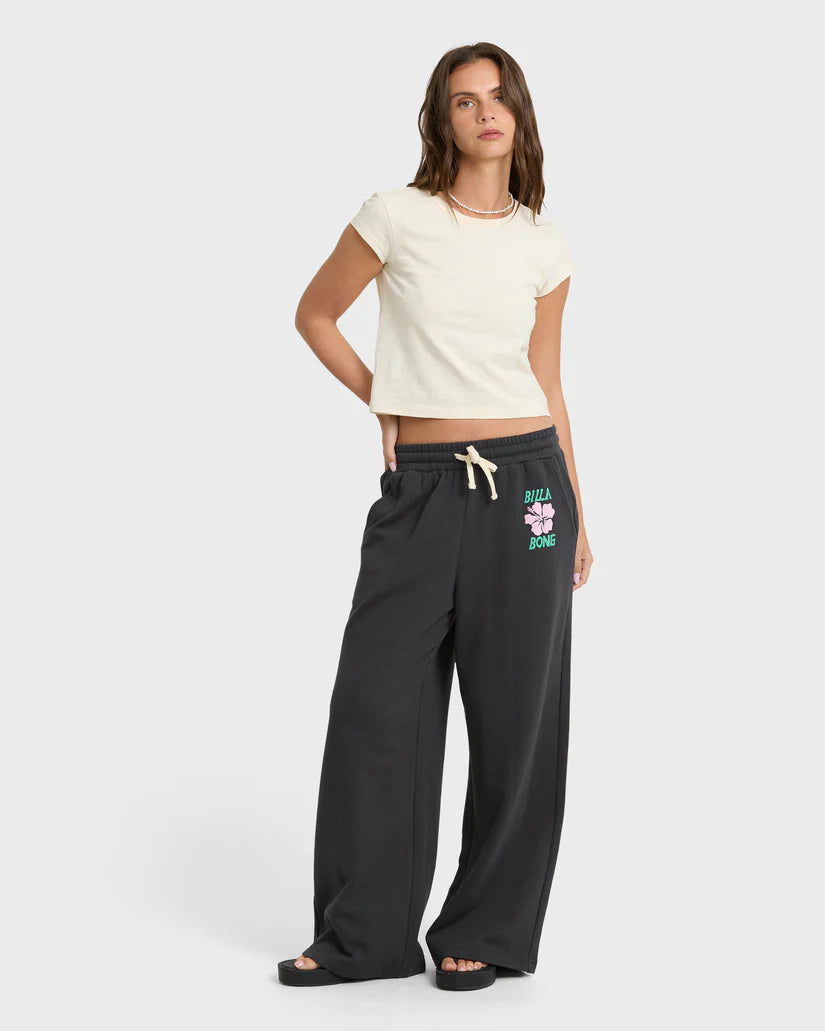 Billabong Women's Midnight Session Fleece Pants Off Black