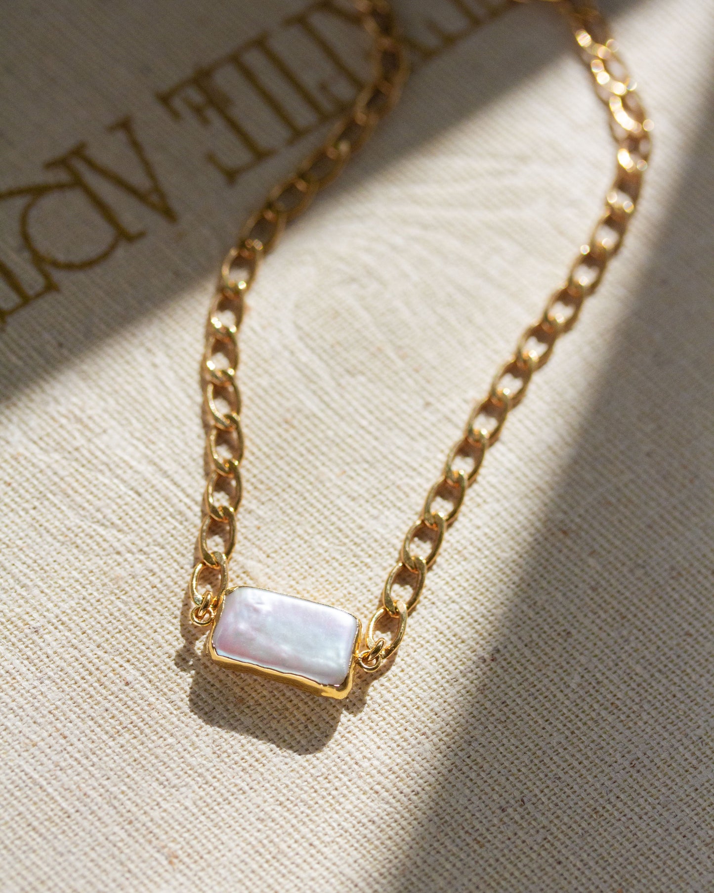 Minimalist Collar Chain Layering Necklace