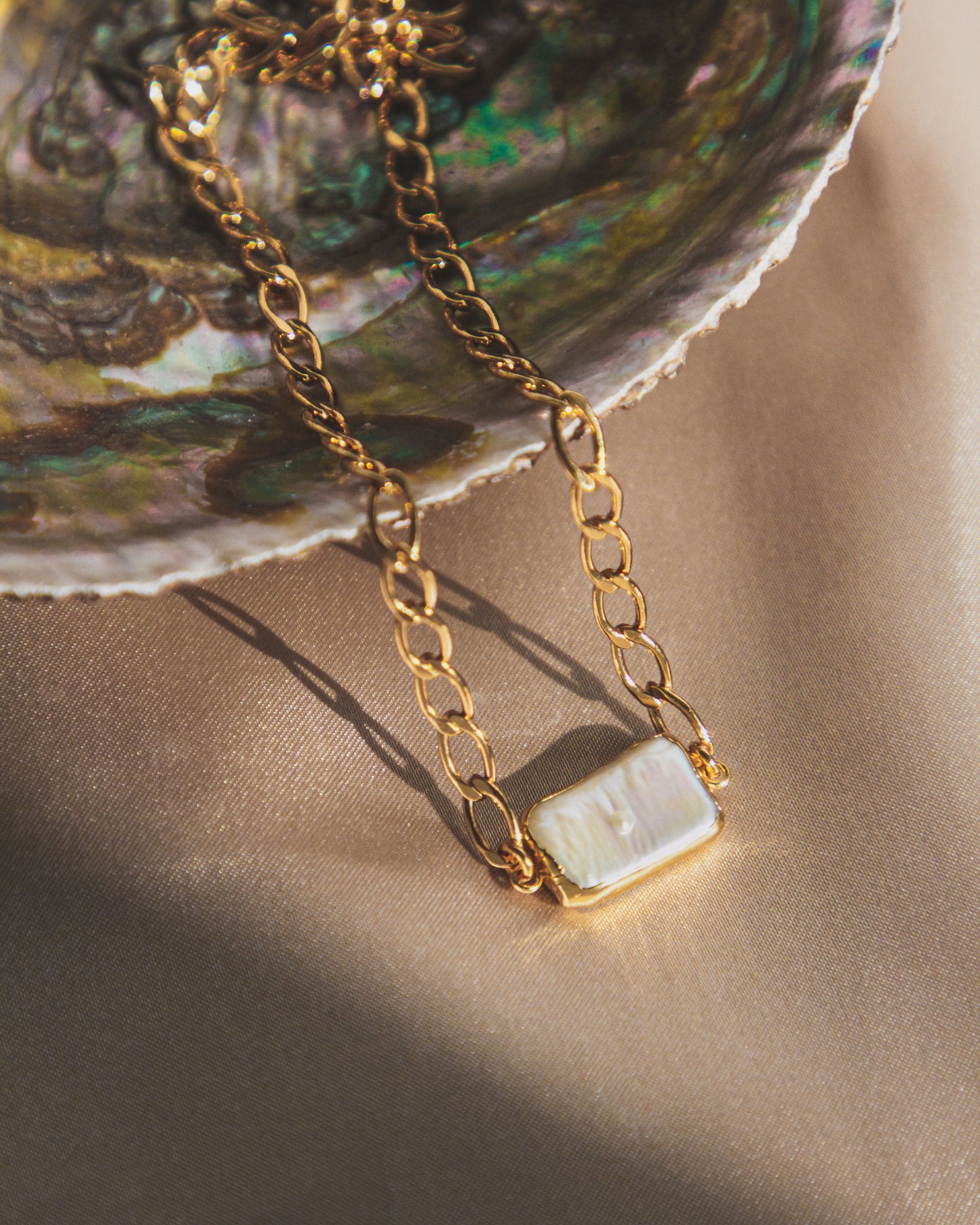 Minimalist Collar Chain Layering Necklace