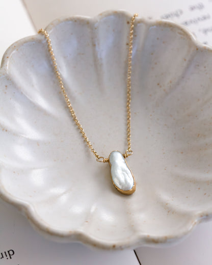 Poppy Necklace