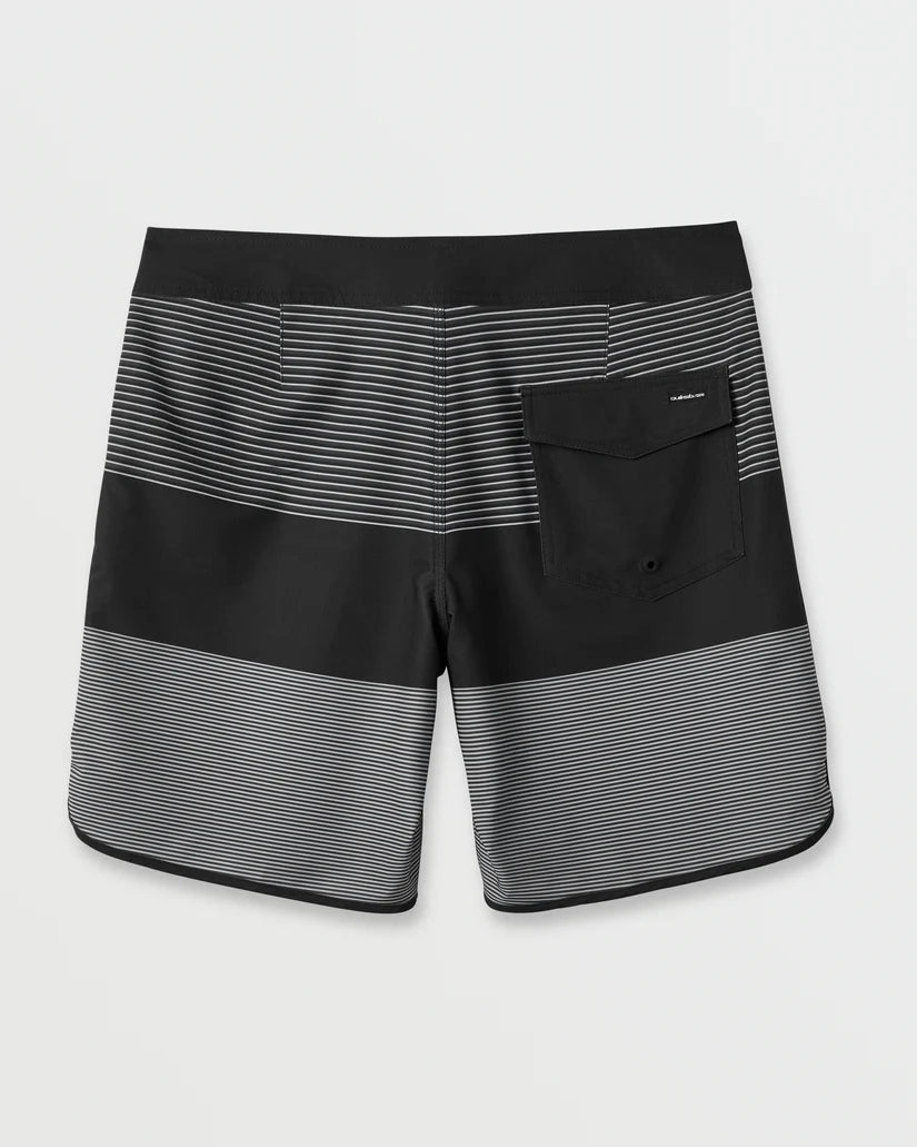 Quiksilver Surfsilk Tijuana 19" Boardshorts Black