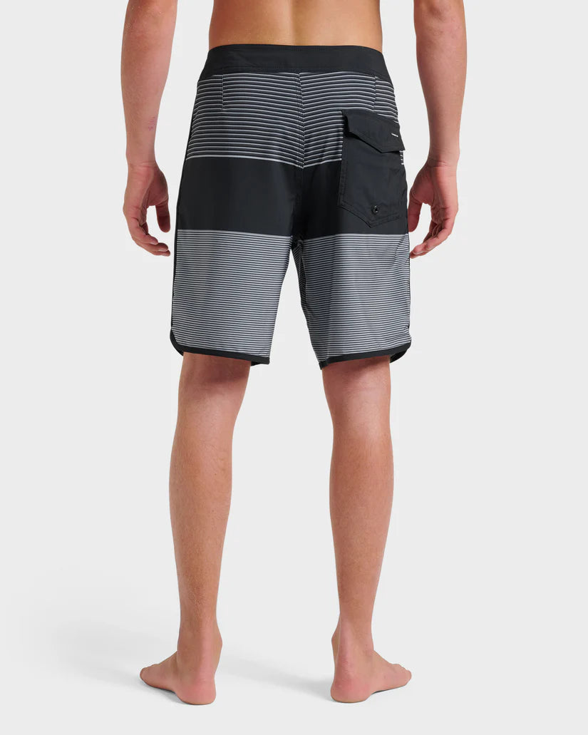 Quiksilver Surfsilk Tijuana 19" Boardshorts Black