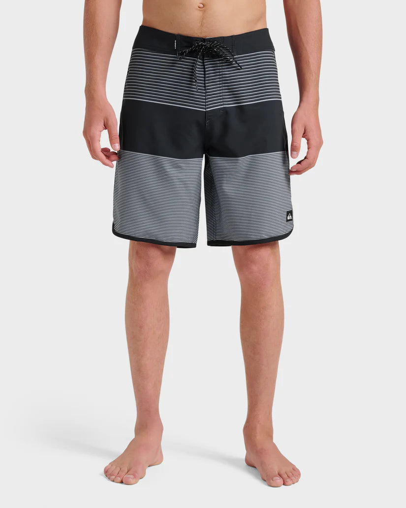 Quiksilver Surfsilk Tijuana 19" Boardshorts Black
