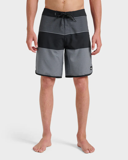 Quiksilver Surfsilk Tijuana 19" Boardshorts Black