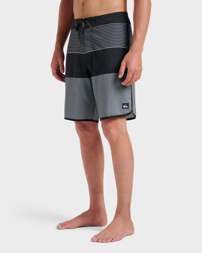 Quiksilver Surfsilk Tijuana 19" Boardshorts Black