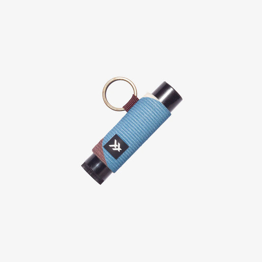 Thread Fine Line Blue Lip Balm Holder