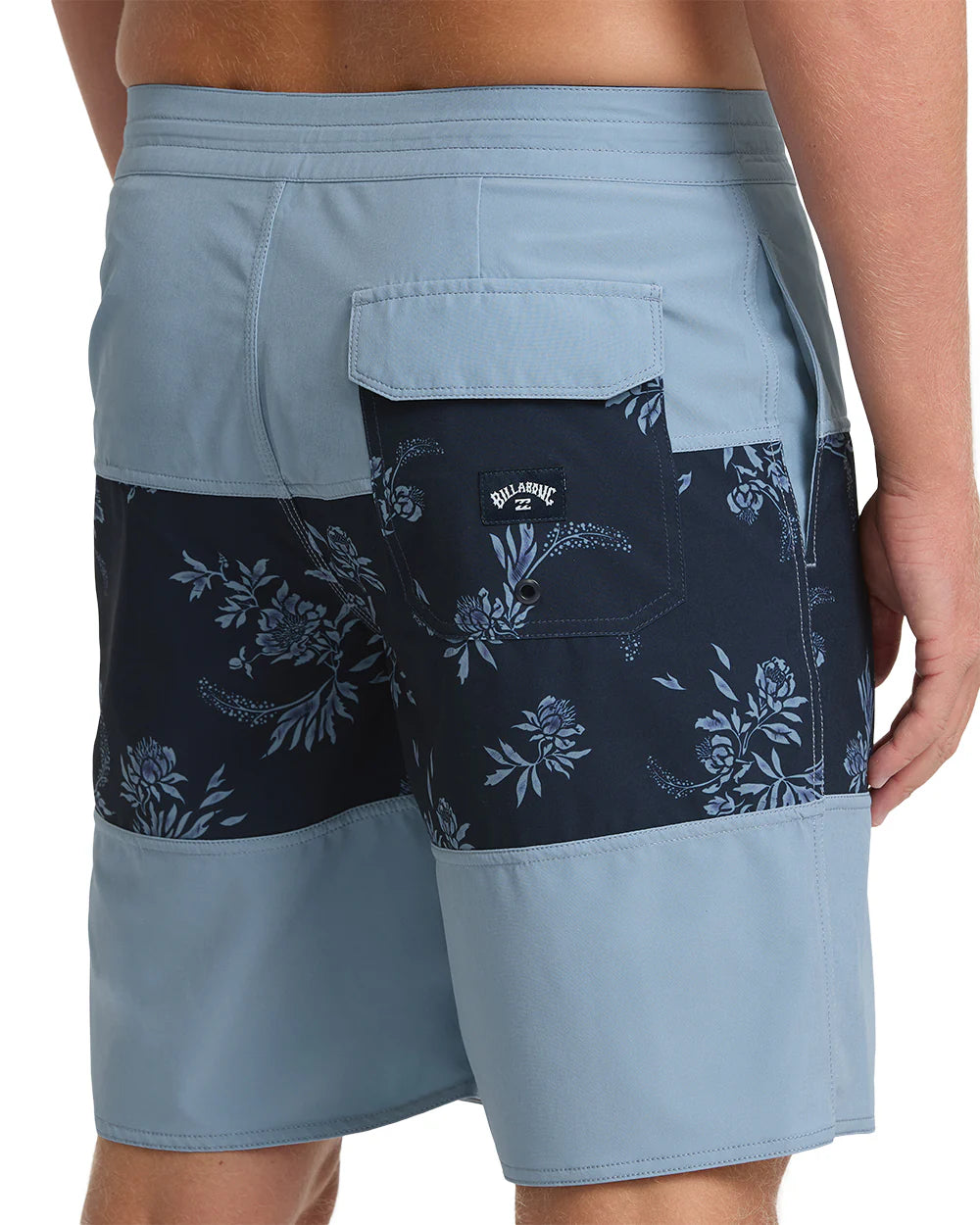 Billabong Men's Tribong Lo Tide 18" Boardshorts True Navy