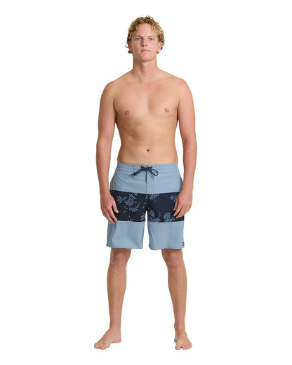 Billabong Men's Tribong Lo Tide 18" Boardshorts True Navy