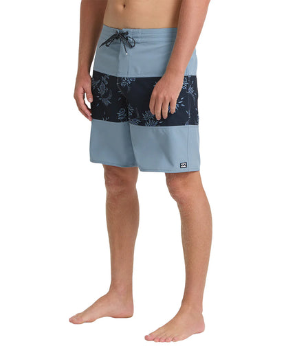Billabong Men's Tribong Lo Tide 18" Boardshorts True Navy