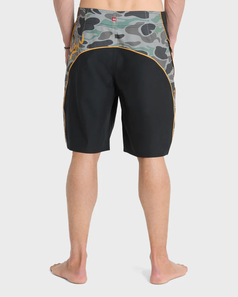 Quiksilver Young Guns Nomad Print 21" Boardshorts Anthracite