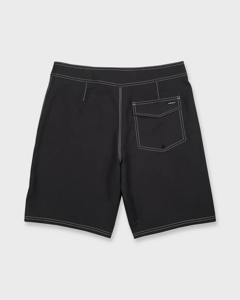 Quiksilver Young Guns Saturn Boss 21" Boardshorts Black