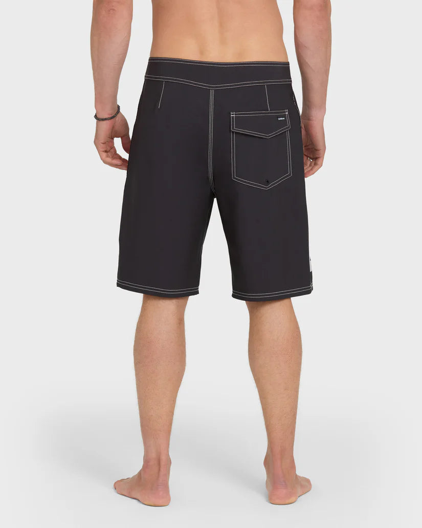 Quiksilver Young Guns Saturn Boss 21" Boardshorts Black