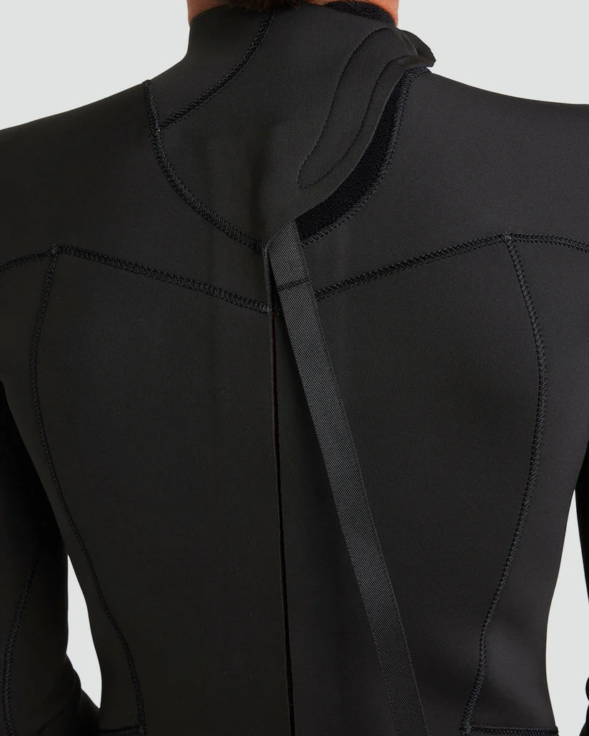 Quiksilver Youth Prologue 3/2 Wetsuit – back zip and neck closure detail
