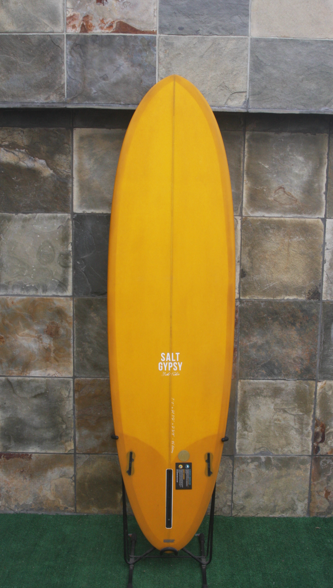 SALT GYPSY MID TIDE SURFBOARD 7'0"