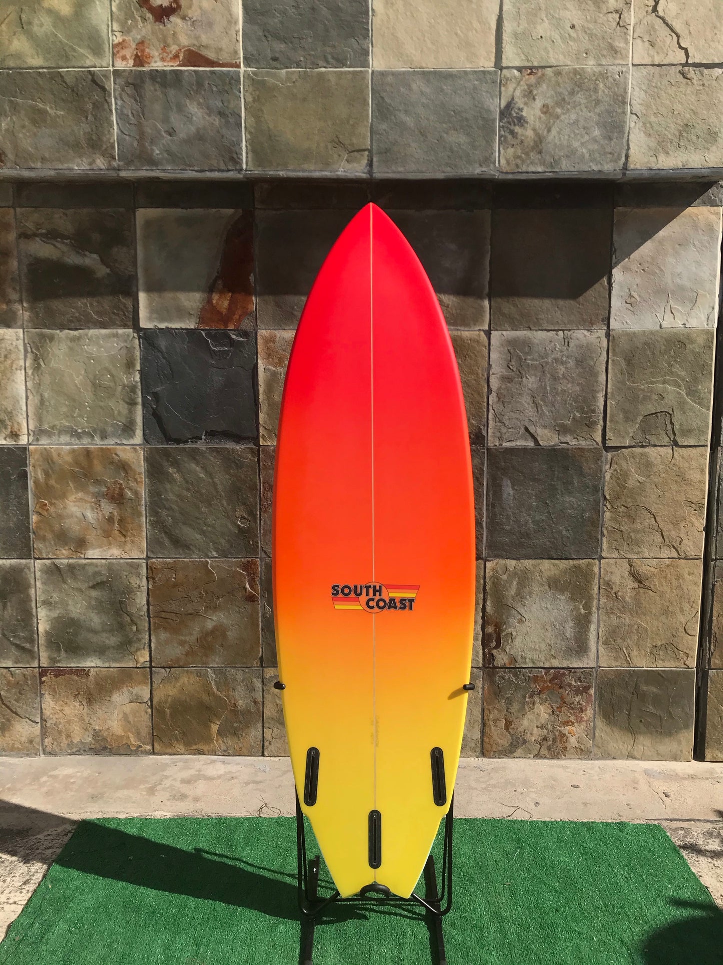 SOUTH COAST 72 REWIND TWIN FIN SURFBOARD 6'0”